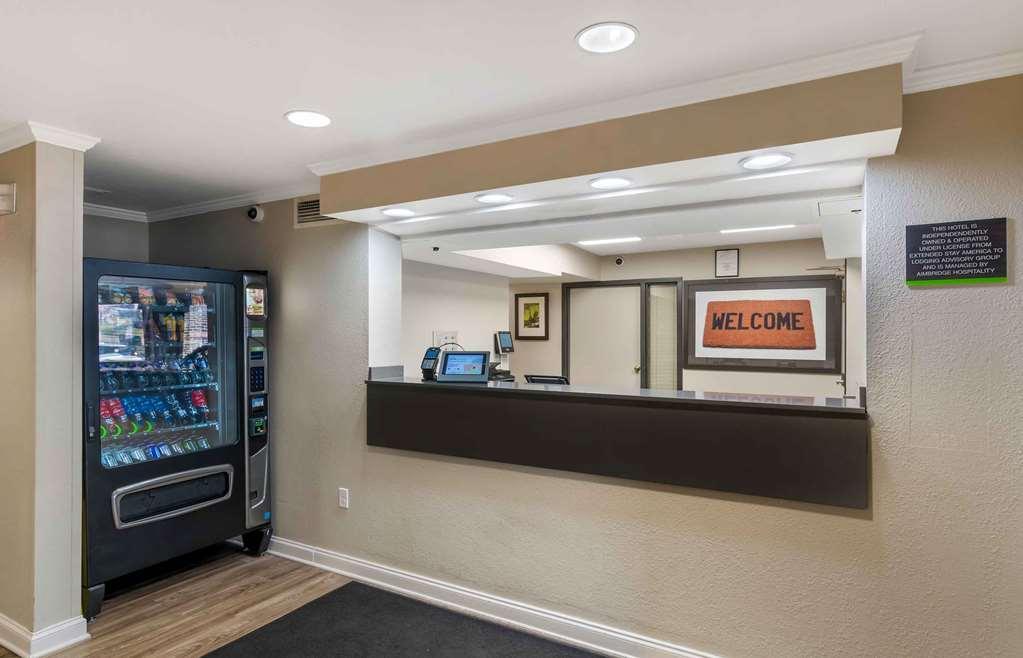 Extended Stay America Suites - Kansas City - Overland Park - Nall Ave Interior foto